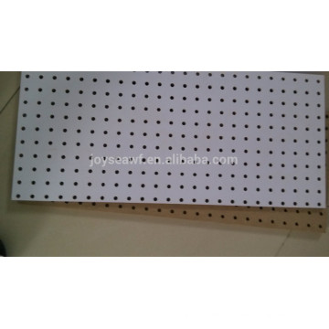 Peg Board, Lochblech, Lochblech